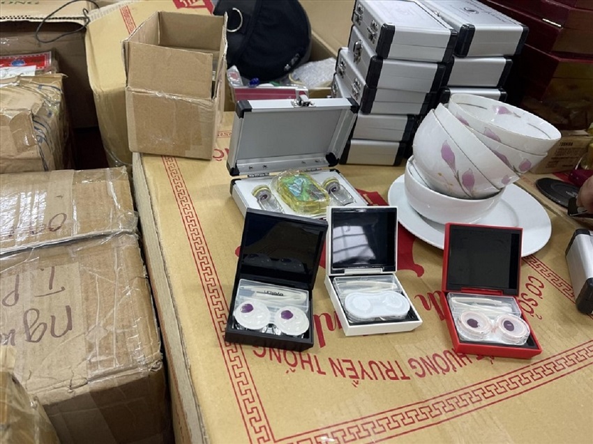 Xóc đĩa bịp bằng quân đánh dấu